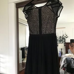 Small polka dot classy dress | wedding guest dress